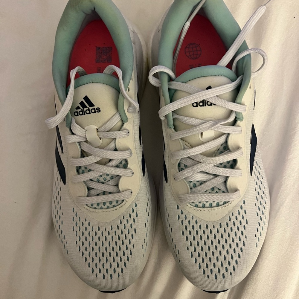 Adidas Cream and Black Athletic Shoes with Breathable Mesh